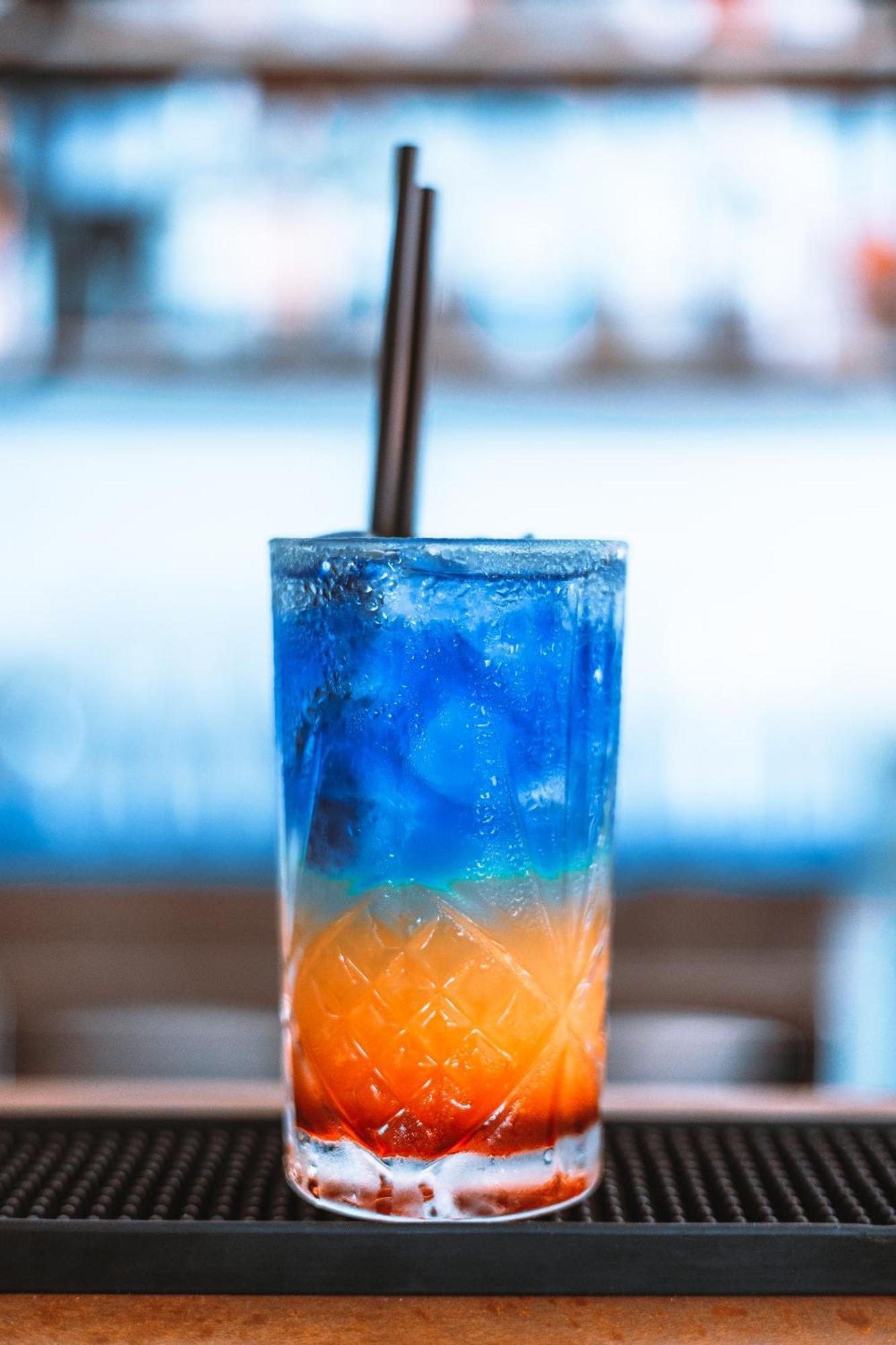 Royal Blue Hotel Dhërmi Eksteriør bilde