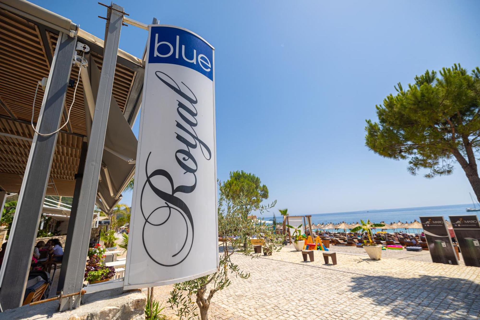 Royal Blue Hotel Dhërmi Eksteriør bilde